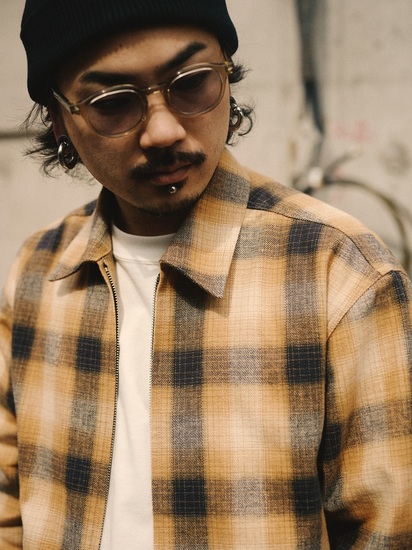 SPECIAL GUEST チェックスウィングトップ 短丈 刺繍 SPECIAL GUEST チェックスウィングトップ 短丈 刺繍 - メルカリ